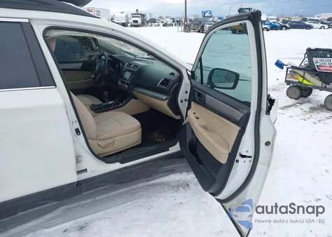2015 Subaru Outback 2.5I z USA, uszkodzony, nr VIN 4S4BSAAC3F3210144